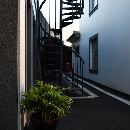 With 3 Bedrooms In With Wonderful Sea View Private Poo Villa Funchal (Madeira)